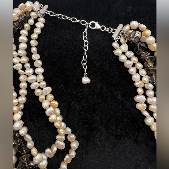 Unique Pearl and Smoky quartz Necklace - Picture 3 of 3
